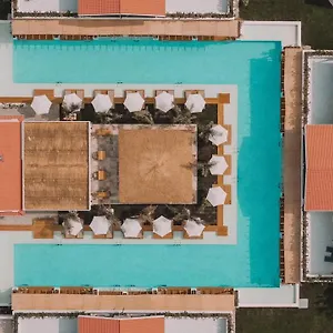 The Pearl Otel